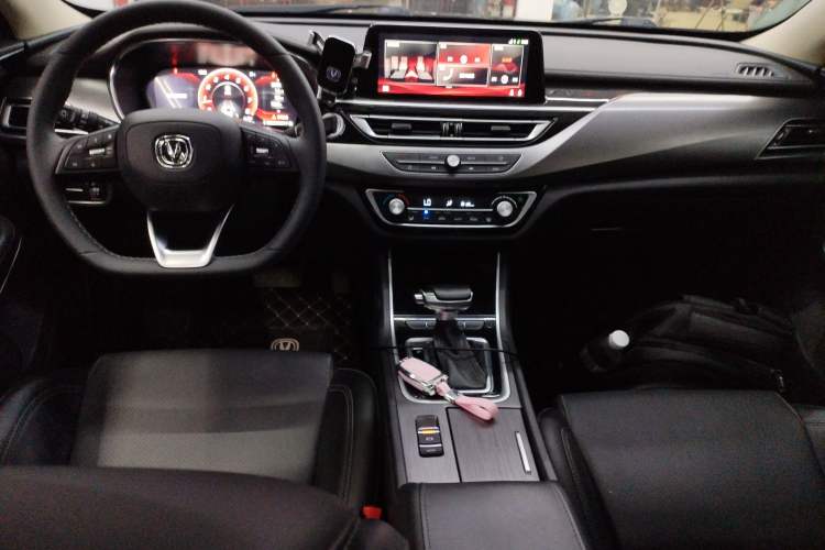 Used CHANGAN Ruicheng CC 2021 Blue Whale Edition 1.5T DCT Prestige Model Interior 2