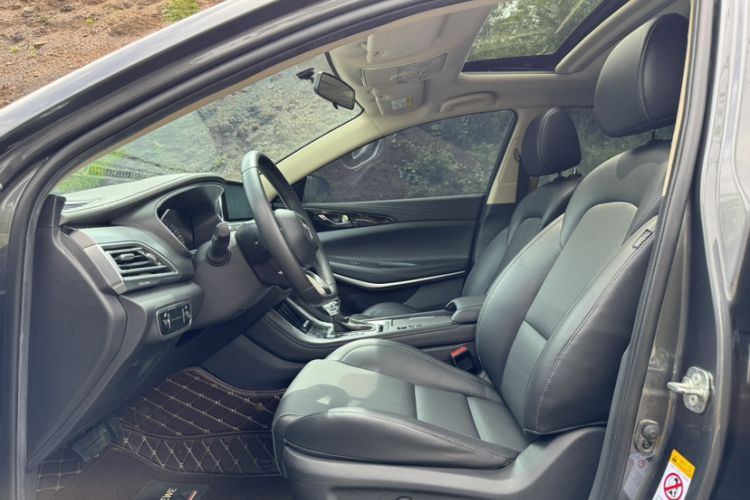 Used CHANGAN Ruicheng CC 2021 Blue Whale Edition 1.5T DCT Luxury Model Interior 2