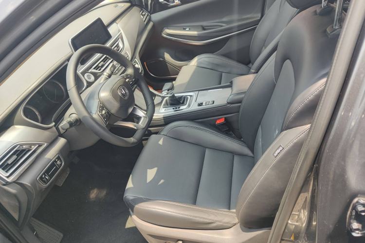 Used CHANGAN Ruicheng CC 2021 Blue Whale Edition 1.5T DCT Luxury Model Interior 4