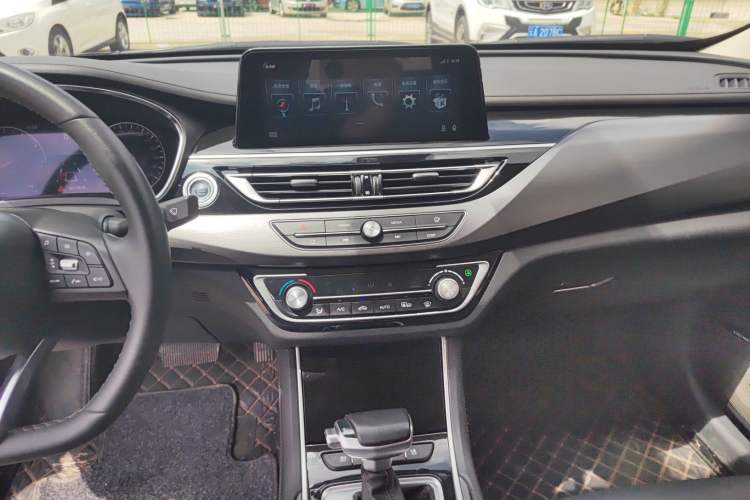Used CHANGAN Ruicheng CC 2021 Blue Whale Edition 1.5T DCT Flagship Model Interior 5