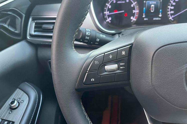 Used CHANGAN Ruicheng CC 2021 Blue Whale Edition 1.5T DCT Luxury Model Interior 6