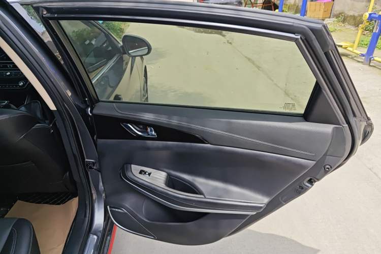 Used CHANGAN Ruicheng CC 2021 Blue Whale Edition 1.5T DCT Luxury Model Interior 6