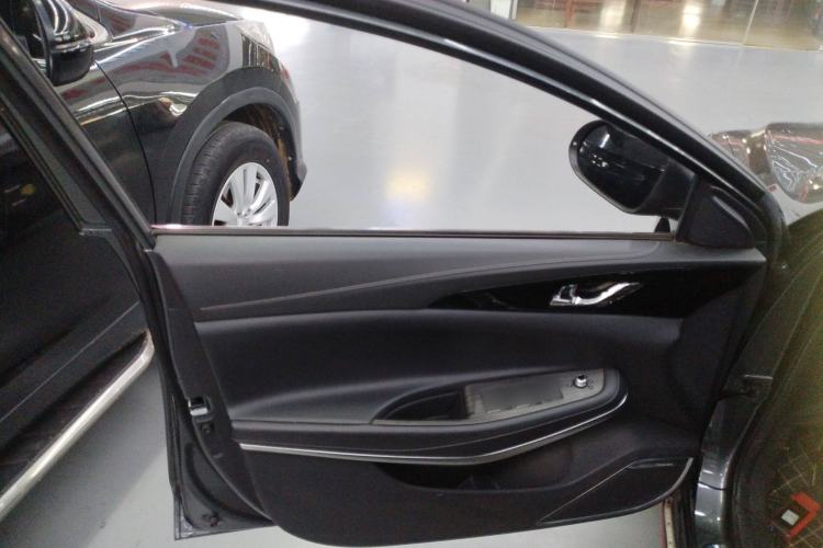 Used CHANGAN Ruicheng CC 2021 Blue Whale Edition 1.5T DCT Prestige Model Interior 7