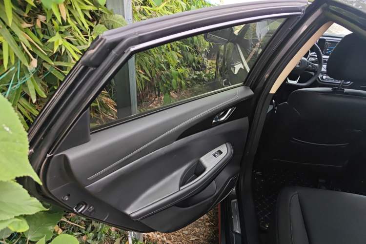 Used CHANGAN Ruicheng CC 2021 Blue Whale Edition 1.5T DCT Luxury Model Interior 8