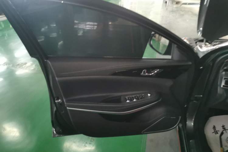 Used CHANGAN Ruicheng CC 2021 Blue Whale Edition 1.5T DCT Prestige Model Left Front Door Interior