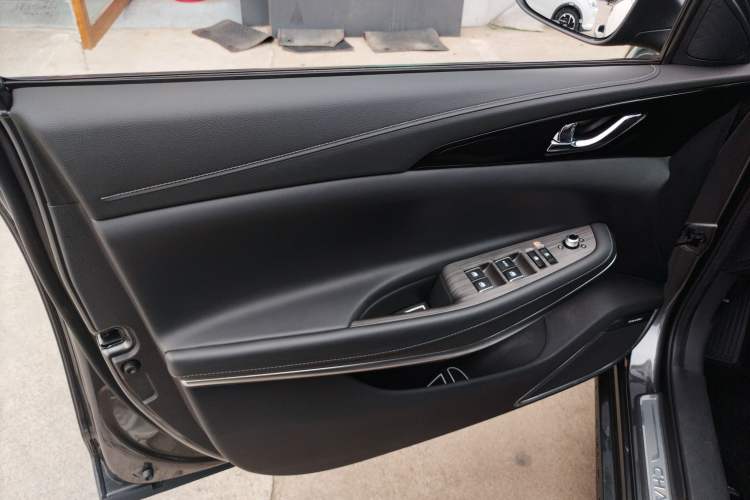Used CHANGAN Ruicheng CC 2021 Blue Whale Edition 1.5T DCT Luxury Model Left Front Door Interior