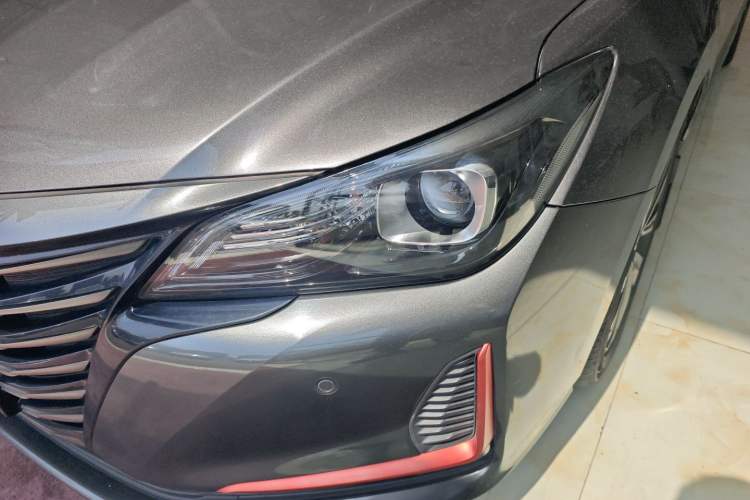 Used CHANGAN Ruicheng CC 2021 Blue Whale Edition 1.5T DCT Luxury Model Left Front Headlight