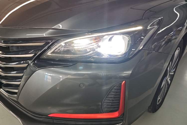 Used CHANGAN Ruicheng CC 2021 Blue Whale Edition 1.5T DCT Prestige Model Left Front Headlight
