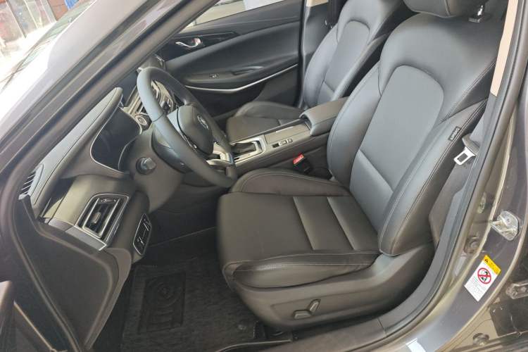 Used CHANGAN Ruicheng CC 2021 Blue Whale Edition 1.5T DCT Luxury Model Left Front Seat