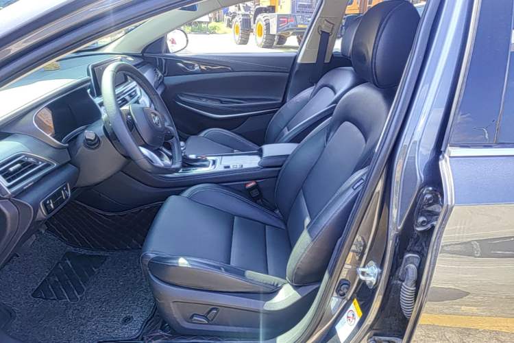 Used CHANGAN Ruicheng CC 2021 Blue Whale Edition 1.5T DCT Prestige Model Left Front Seat