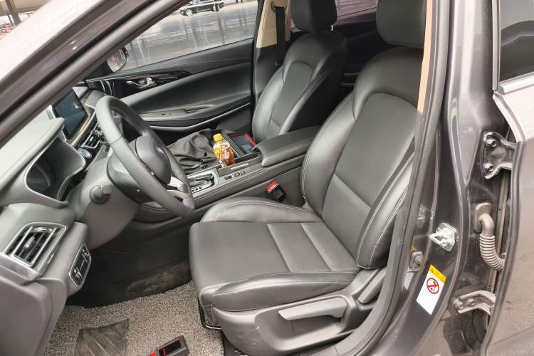 Used CHANGAN Ruicheng CC 2021 Blue Whale Edition 1.5T DCT Elite Model Left Front Seat