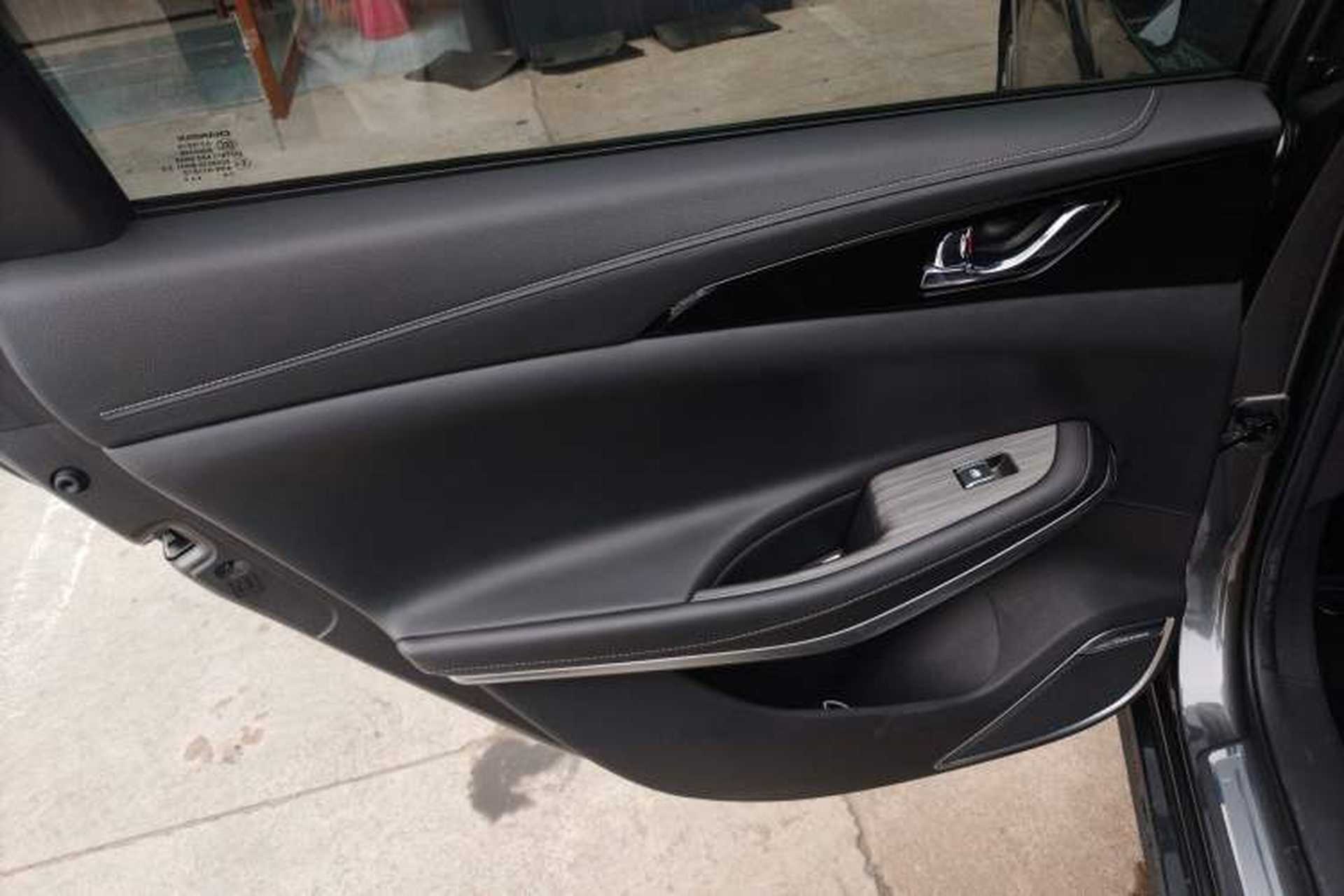Used CHANGAN Ruicheng CC 2021 Blue Whale Edition 1.5T DCT Luxury Model Left Rear Door Interior