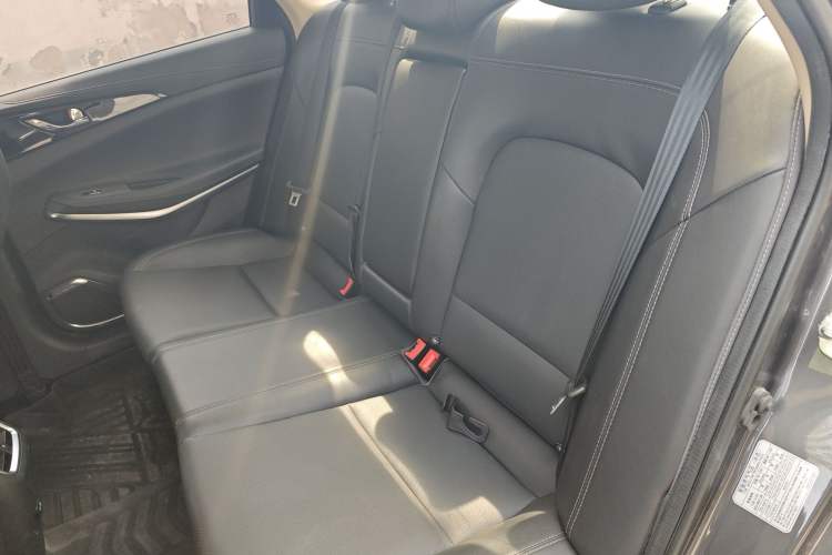 Used CHANGAN Ruicheng CC 2021 Blue Whale Edition 1.5T DCT Luxury Model Left Rear Seat