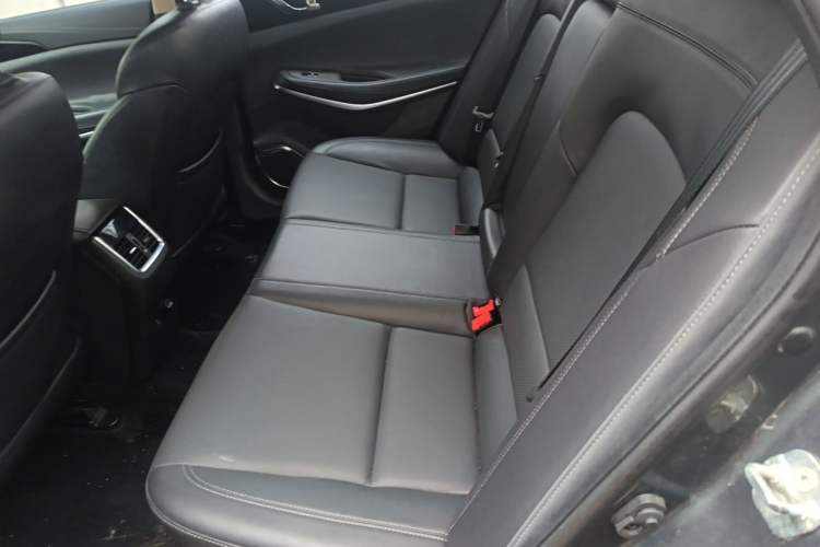 Used CHANGAN Ruicheng CC 2021 Blue Whale Edition 1.5T DCT Luxury Model Left Rear Seat