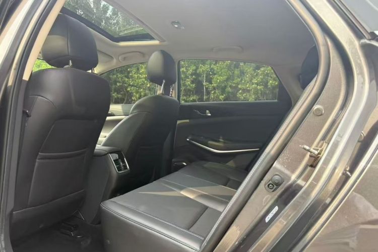 Used CHANGAN Ruicheng CC 2021 Blue Whale Edition 1.5T DCT Luxury Model Left Rear Seat