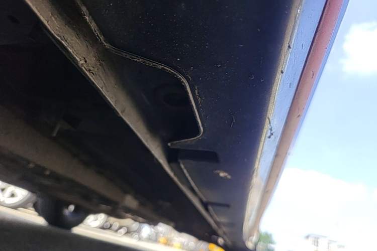 Used CHANGAN Ruicheng CC 2021 Blue Whale Edition 1.5T DCT Prestige Model Left Side Sill