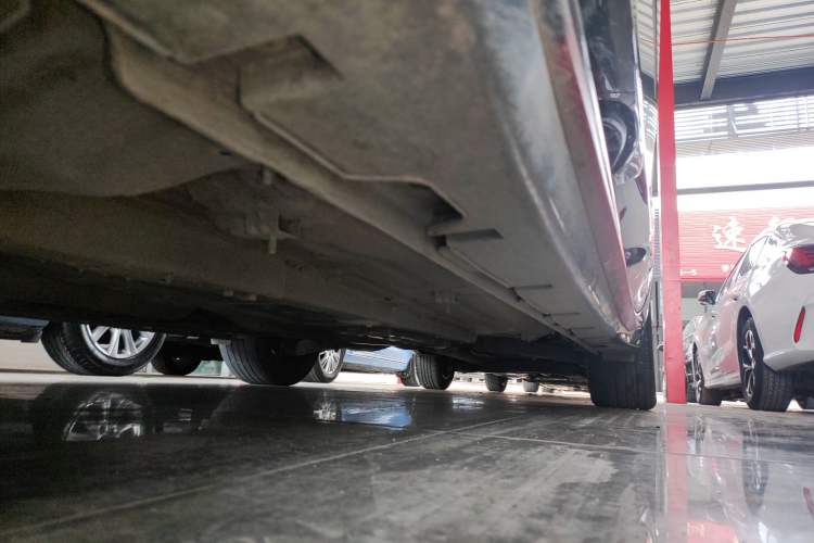 Used CHANGAN Ruicheng CC 2021 Blue Whale Edition 1.5T DCT Luxury Model Left Side Sill