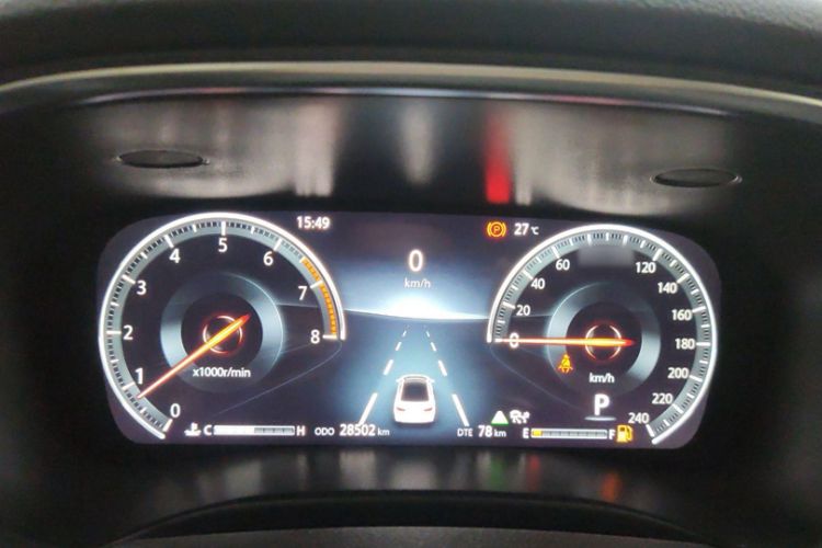 Used CHANGAN Ruicheng CC 2021 Blue Whale Edition 1.5T DCT Luxury Model Odometer Close Up