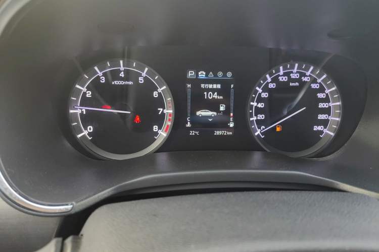 Used CHANGAN Ruicheng CC 2021 Blue Whale Edition 1.5T DCT Luxury Model Odometer Close Up