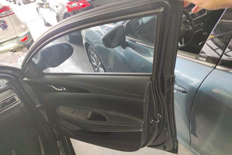 Used CHANGAN Ruicheng CC 2021 Blue Whale Edition 1.5T DCT Luxury Model Right Front Door Interior