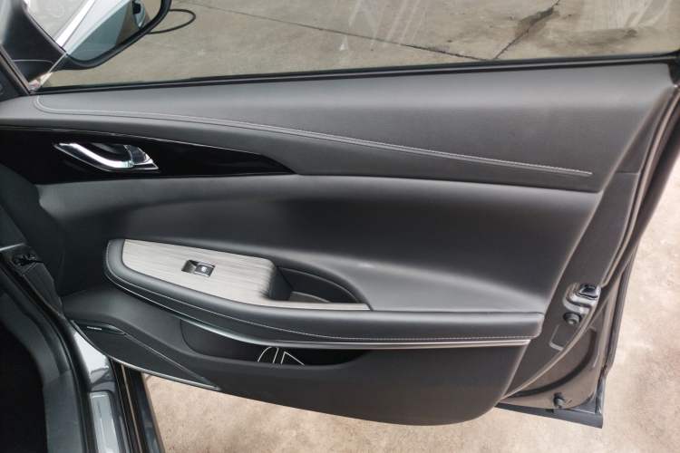 Used CHANGAN Ruicheng CC 2021 Blue Whale Edition 1.5T DCT Luxury Model Right Front Door Interior