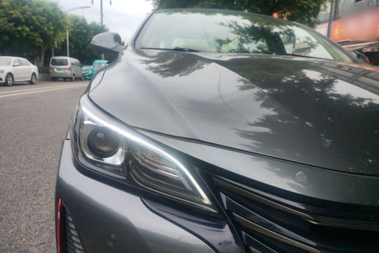 Used CHANGAN Ruicheng CC 2021 Blue Whale Edition 1.5T DCT Luxury Model Right Front Headlight