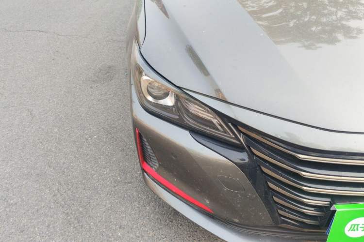 Used CHANGAN Ruicheng CC 2021 Blue Whale Edition 1.5T DCT Luxury Model Right Front Headlight