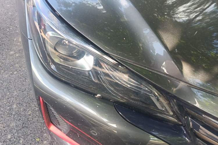 Used CHANGAN Ruicheng CC 2021 Blue Whale Edition 1.5T DCT Luxury Model Right Front Headlight