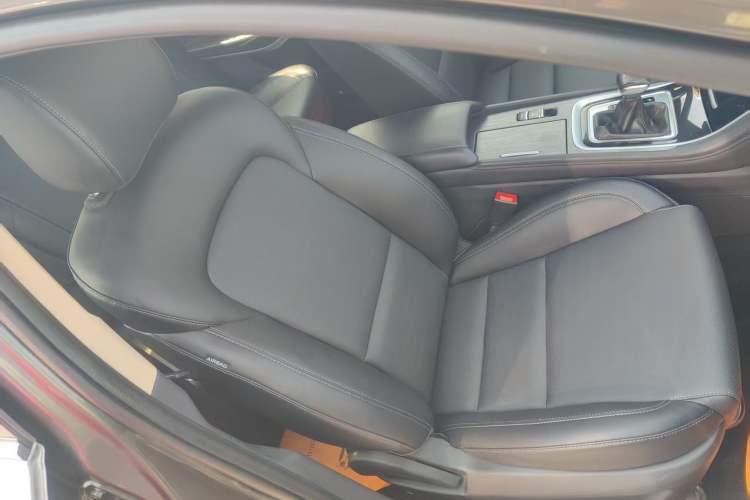 Used CHANGAN Ruicheng CC 2021 Blue Whale Edition 1.5T DCT Luxury Model Right Front Seat
