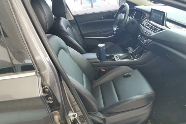 Used CHANGAN Ruicheng CC 2021 Blue Whale Edition 1.5T DCT Prestige Model Right Front Seat