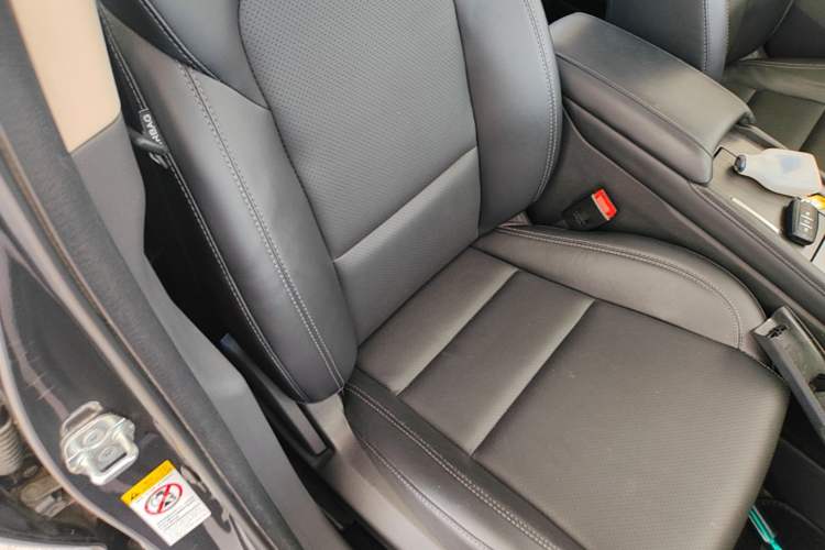 Used CHANGAN Ruicheng CC 2021 Blue Whale Edition 1.5T DCT Elite Model Right Front Seat
