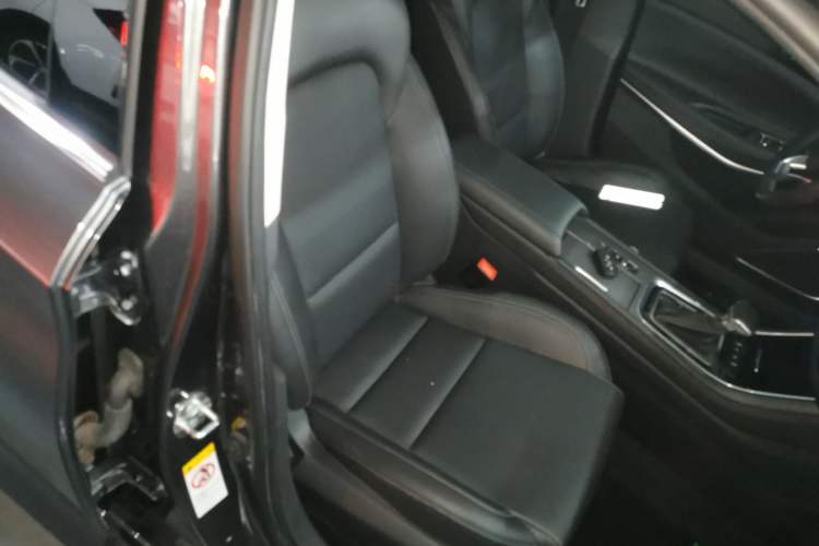 Used CHANGAN Ruicheng CC 2021 Blue Whale Edition 1.5T DCT Prestige Model Right Front Seat