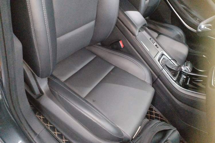 Used CHANGAN Ruicheng CC 2021 Blue Whale Edition 1.5T DCT Prestige Model Right Front Seat