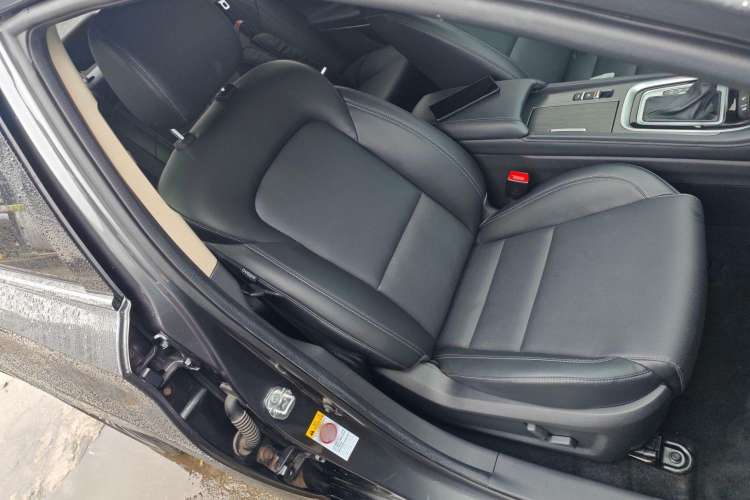 Used CHANGAN Ruicheng CC 2021 Blue Whale Edition 1.5T DCT Flagship Model Right Front Seat