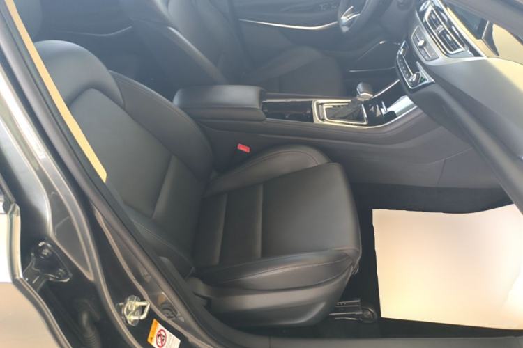 Used CHANGAN Ruicheng CC 2021 Blue Whale Edition 1.5T DCT Luxury Model Right Front Seat