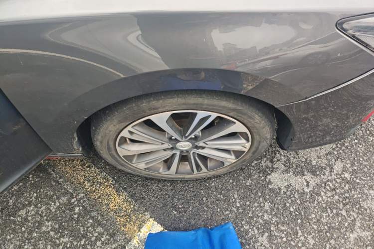 Used CHANGAN Ruicheng CC 2021 Blue Whale Edition 1.5T DCT Prestige Model Right Front Wheel Hub