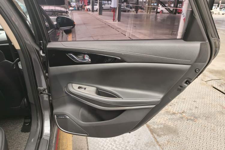 Used CHANGAN Ruicheng CC 2021 Blue Whale Edition 1.5T DCT Elite Model Right Rear Door Interior