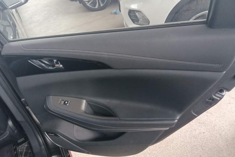 Used CHANGAN Ruicheng CC 2021 Blue Whale Edition 1.5T DCT Prestige Model Right Rear Door Interior