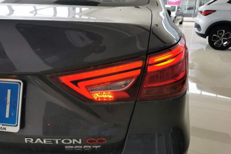 Used CHANGAN Ruicheng CC 2021 Blue Whale Edition 1.5T DCT Prestige Model Right Rear Taillight