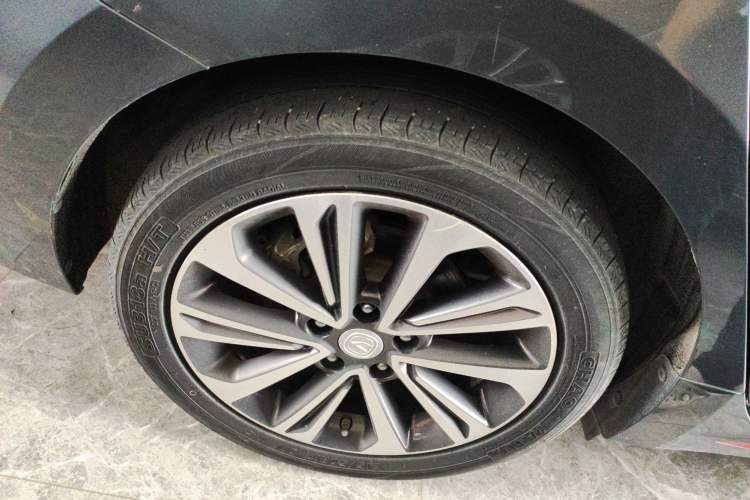 Used CHANGAN Ruicheng CC 2021 Blue Whale Edition 1.5T DCT Luxury Model Right Rear Wheel Hub