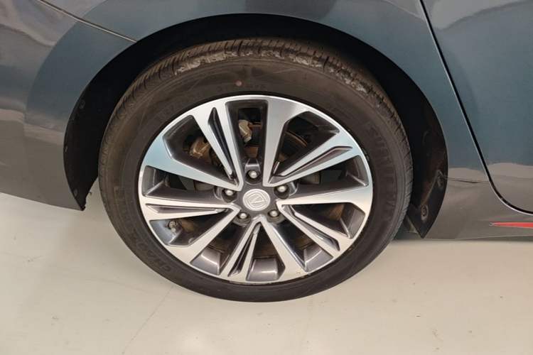 Used CHANGAN Ruicheng CC 2021 Blue Whale Edition 1.5T DCT Prestige Model Right Rear Wheel Hub