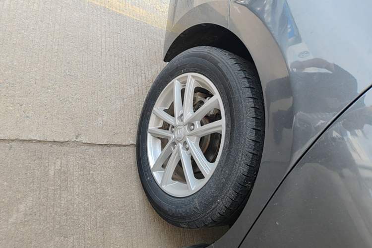 Used CHANGAN Ruicheng CC 2021 Blue Whale Edition 1.5T DCT Elite Model Right Rear Wheel Hub