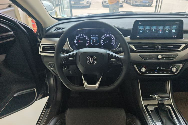 Used CHANGAN Ruicheng CC 2021 Blue Whale Edition 1.5T DCT Luxury Model Steering Wheel