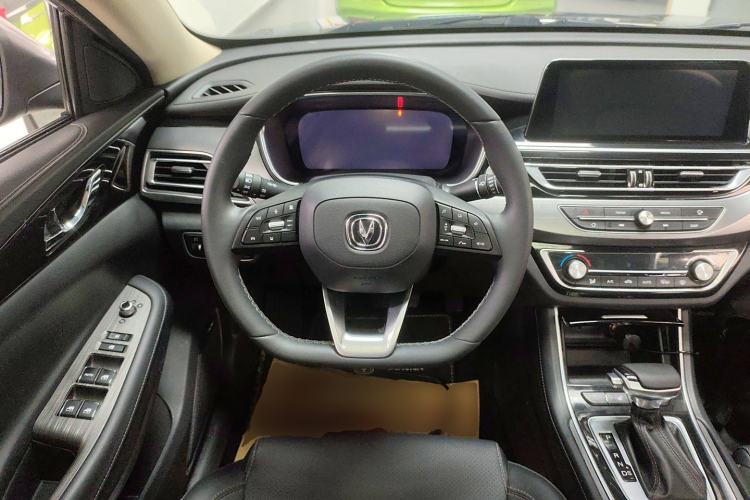Used CHANGAN Ruicheng CC 2021 Blue Whale Edition 1.5T DCT Prestige Model Steering Wheel