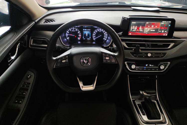Used CHANGAN Ruicheng CC 2021 Blue Whale Edition 1.5T DCT Luxury Model Steering Wheel