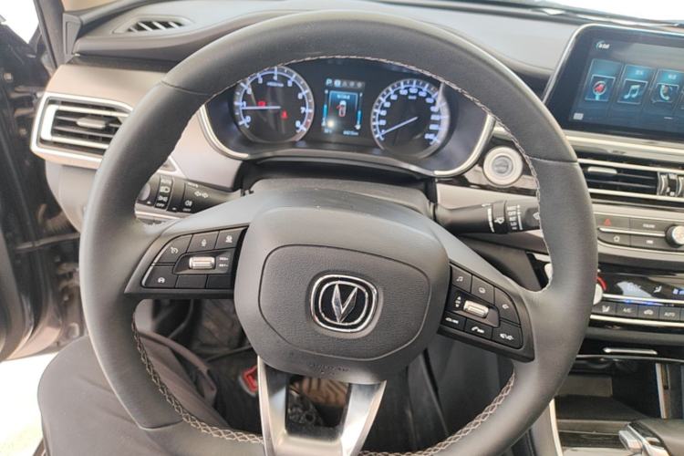 Used CHANGAN Ruicheng CC 2021 Blue Whale Edition 1.5T DCT Elite Model Steering Wheel