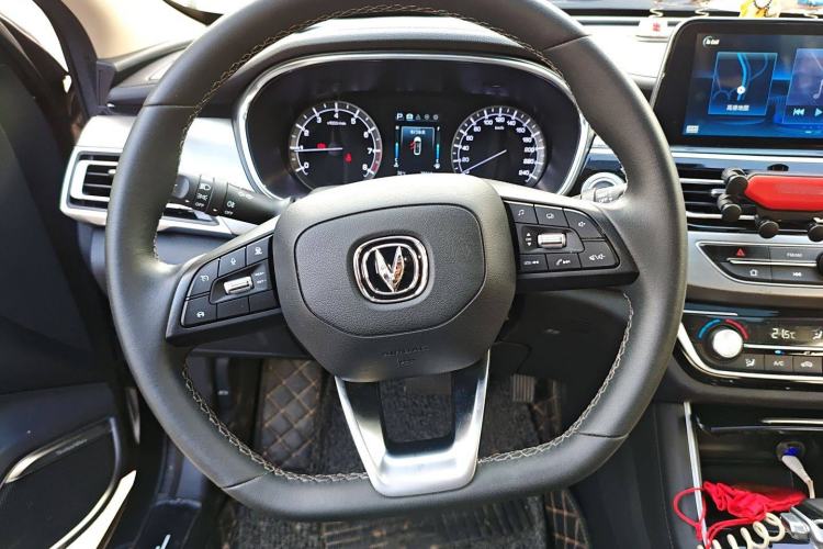 Used CHANGAN Ruicheng CC 2021 Blue Whale Edition 1.5T DCT Luxury Model Steering Wheel