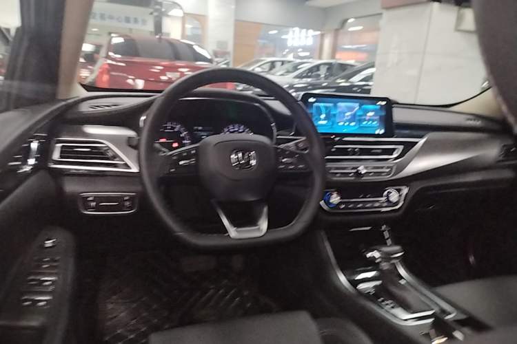 Used CHANGAN Ruicheng CC 2021 Blue Whale Edition 1.5T DCT Elite Model Steering Wheel