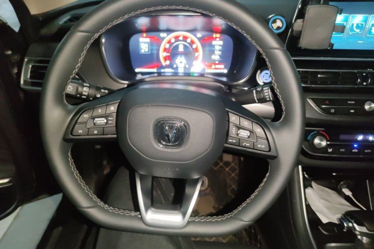 Used CHANGAN Ruicheng CC 2021 Blue Whale Edition 1.5T DCT Prestige Model Steering Wheel