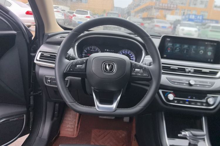 Used CHANGAN Ruicheng CC 2021 Blue Whale Edition 1.5T DCT Elite Model Steering Wheel
